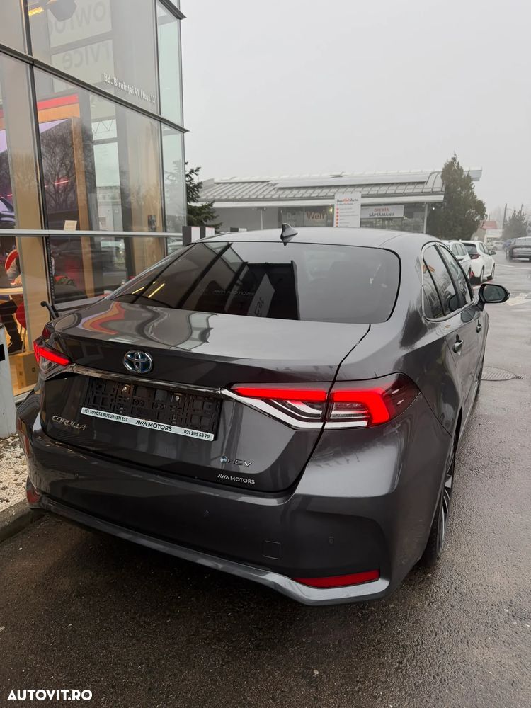 Toyota Corolla 1.8 HEV Dynamic - 14