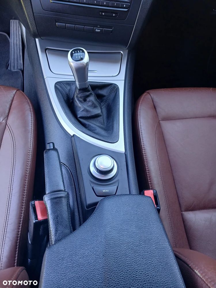 BMW Seria 1 - 16