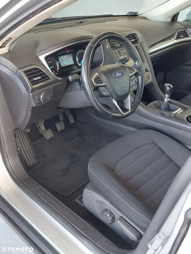 Ford Mondeo 1.5 EcoBoost Ambiente - 21