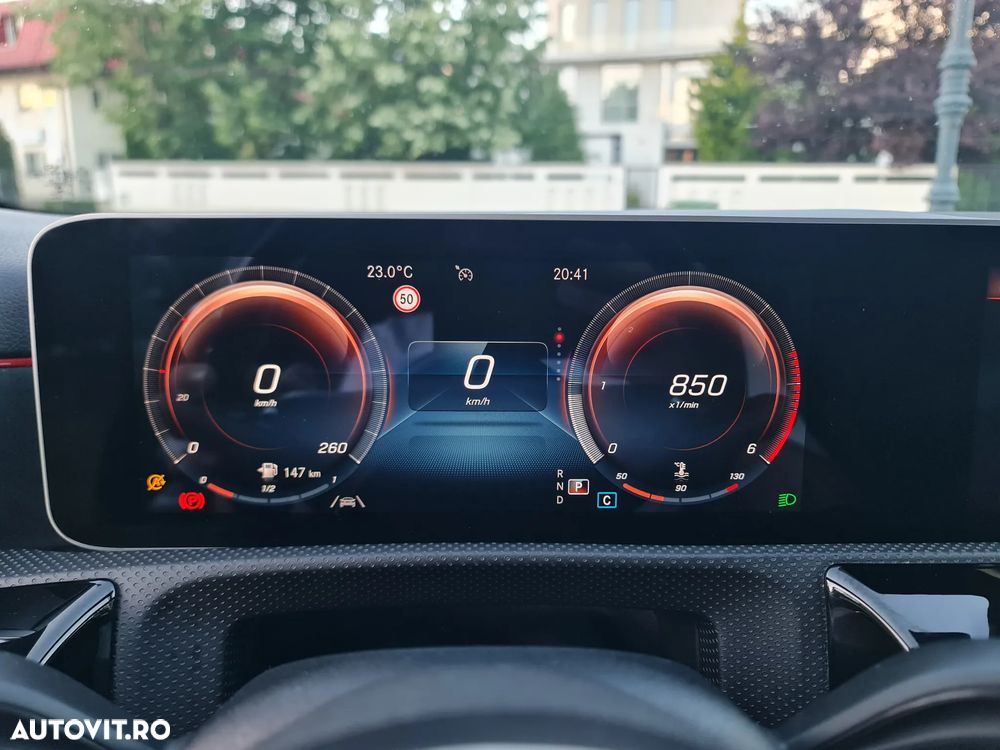 Mercedes-Benz A 180 d 7G-DCT AMG Line - 7