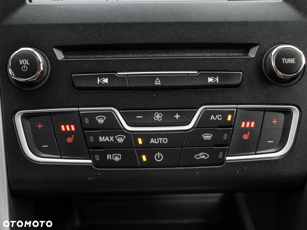 Ford Mondeo 1.5 EcoBoost STart-Stopp Titanium - 26