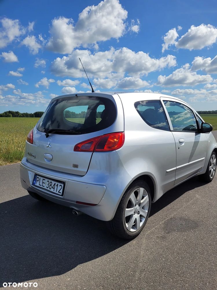 Mitsubishi Colt - 2