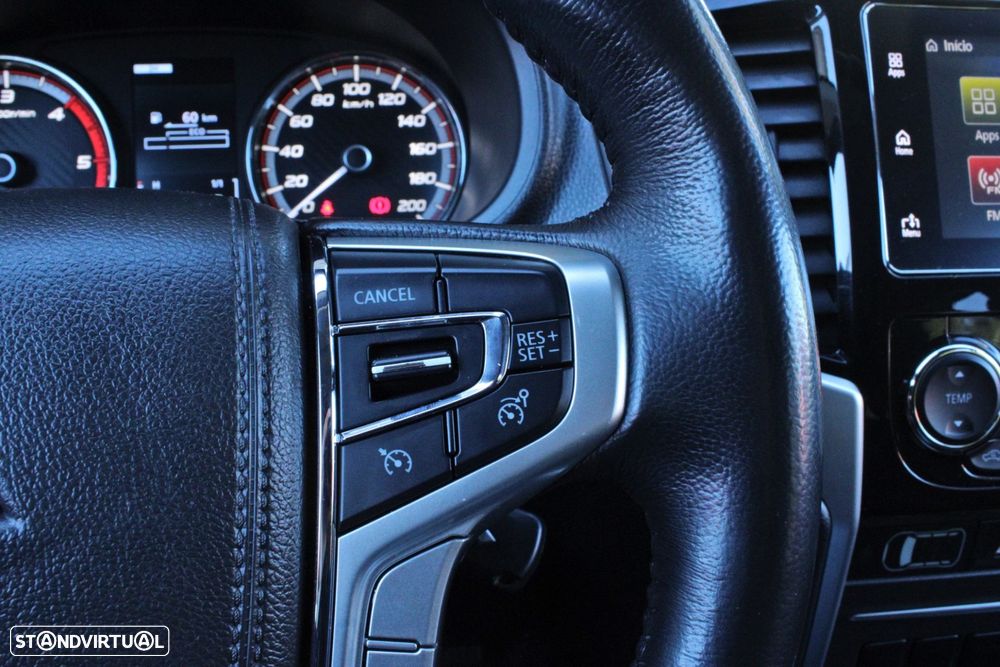 Mitsubishi L200 2.3 DI-D Strakar CD Connect Edition 4WD - 9