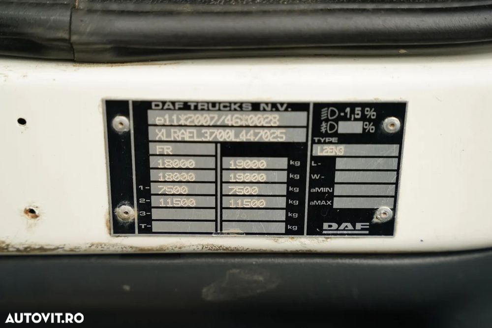 DAF LF 250 / 4X2 / LIVRARE - 7.3 + HDS HYVA HB 150X -E3 / RADIOCOMANDĂ / ROTATOARE / MAX. CAPACITATE DE RIDICARE: 5200 KG / EURO 6 - 38