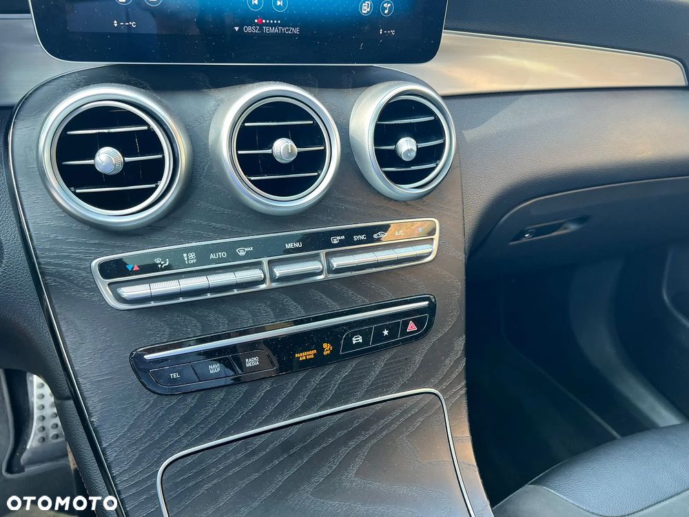 Mercedes-Benz GLC AMG 43 4Matic 9G-TRONIC - 17
