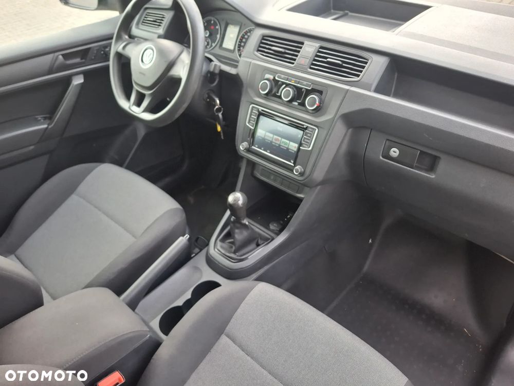 Volkswagen Caddy Maxi - 10