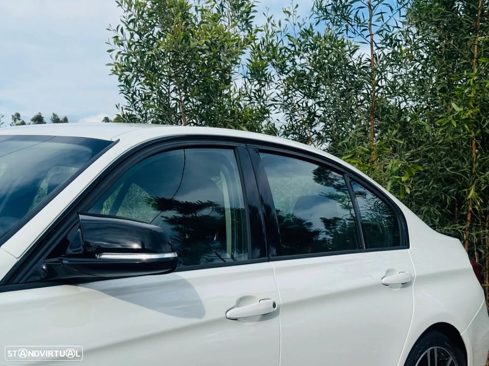BMW 320 d Pack M - 3