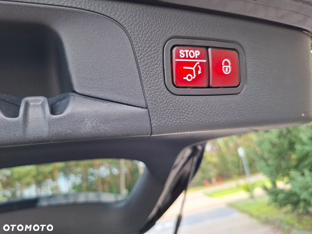 Mercedes-Benz GLC 300 4-Matic - 34