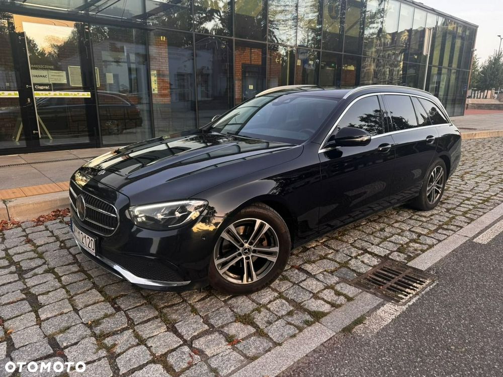 Mercedes-Benz Klasa E - 9