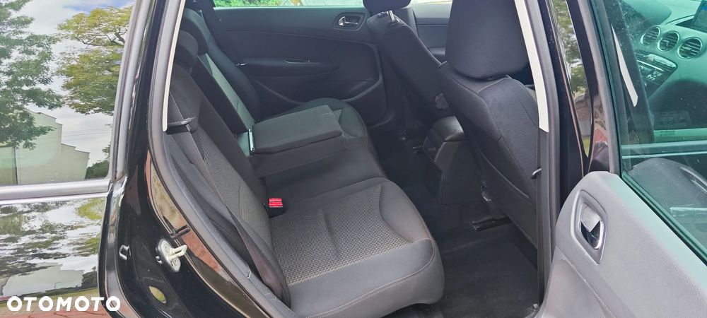 Peugeot 308 2.0 HDi Allure - 19