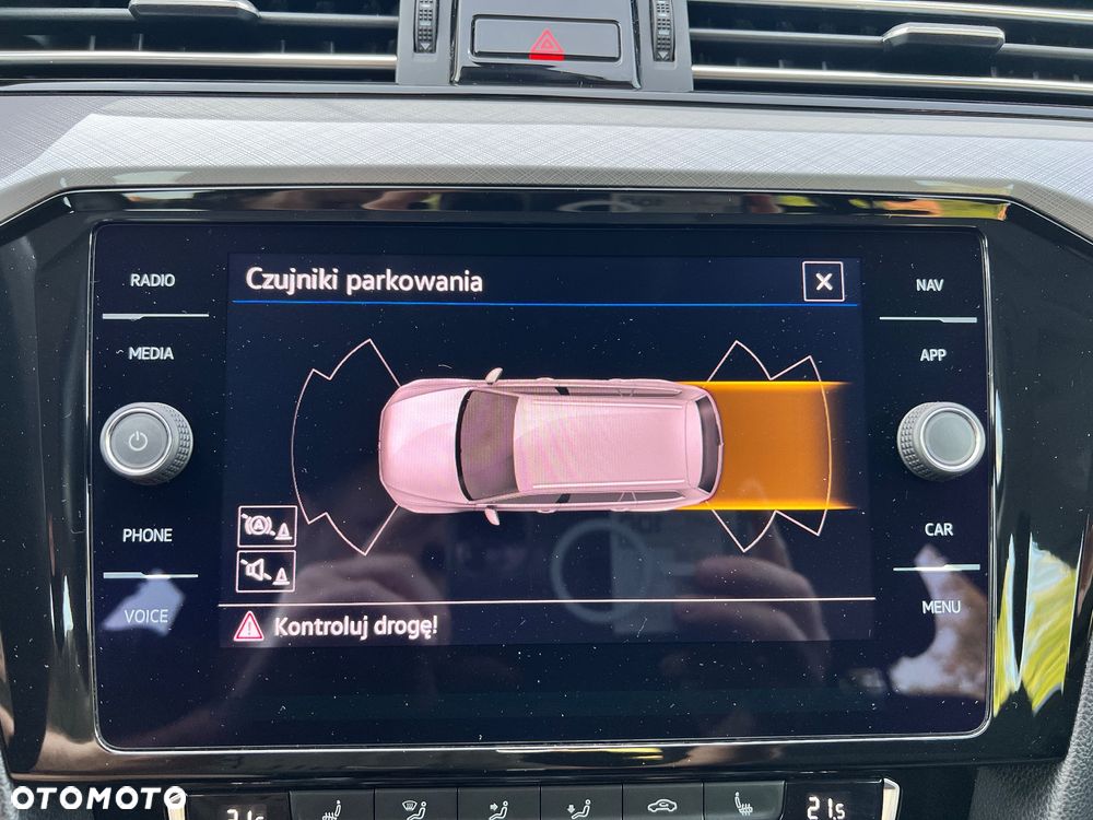Volkswagen Passat 2.0 TDI Business DSG - 26