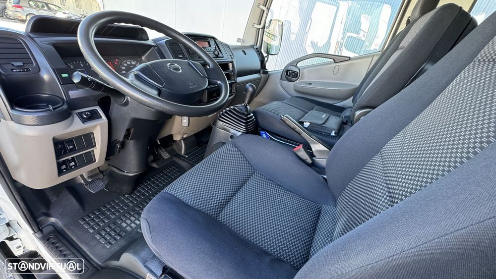 Nissan Cabstar NT 400 3.0 dCi Tri-Basculante - 43
