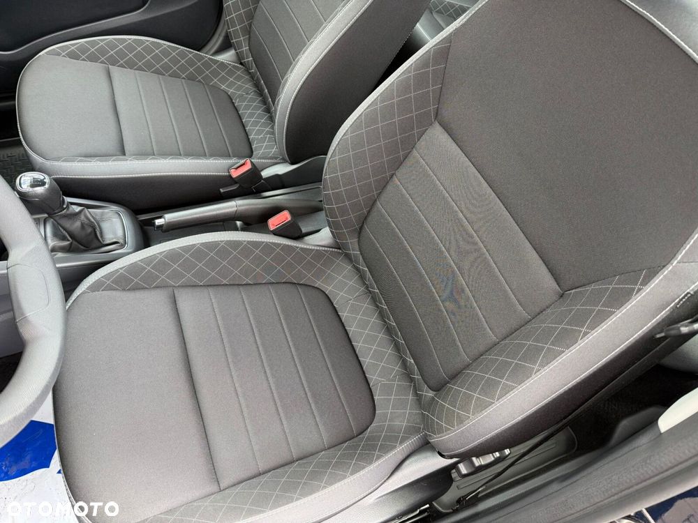 Skoda Fabia 1.0 Ambition - 11