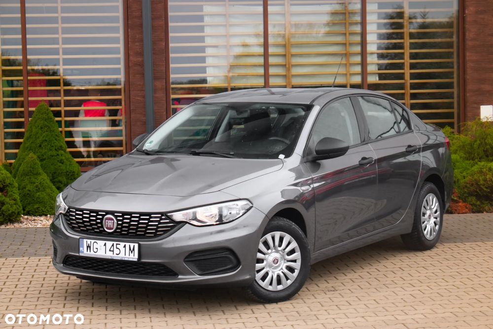 Fiat Tipo 1.4 T-Jet 16v Lounge EU6d - 1