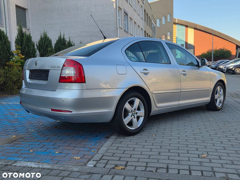 Skoda Octavia - 2