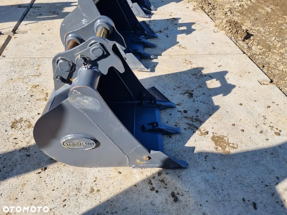 Nowa łyżka Strickland 45cm Kubota U27 sworzeń 35mm  łyżki do koparki kopania kopiąca Kx 027 - 2