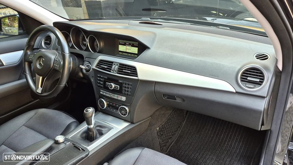 Mercedes-Benz C 220 Station CDI Avantgarde Edition - 5