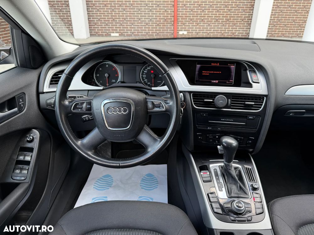 Audi A4 2.0 TDI DPF multitronic Attraction - 14