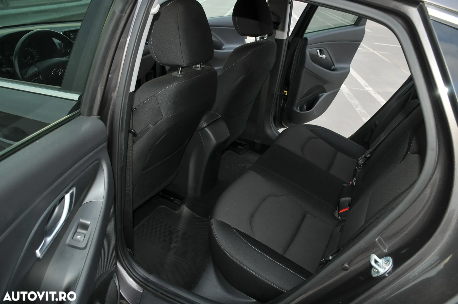 Hyundai i30 1.4 T-GDI 140CP 5DR 7DCT Exclusive+ - 9
