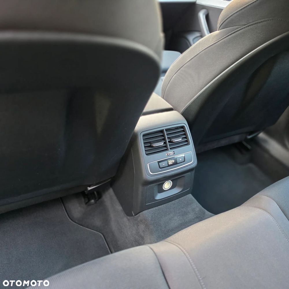 Audi A4 Avant 2.0 TDI quattro - 16