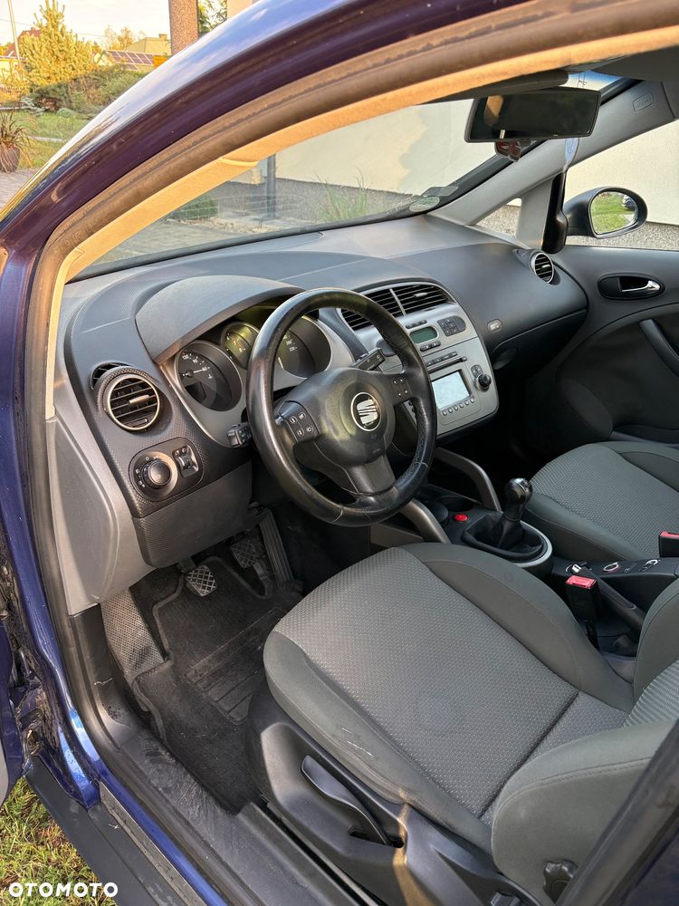 Seat Altea 1.6 Reference - 11