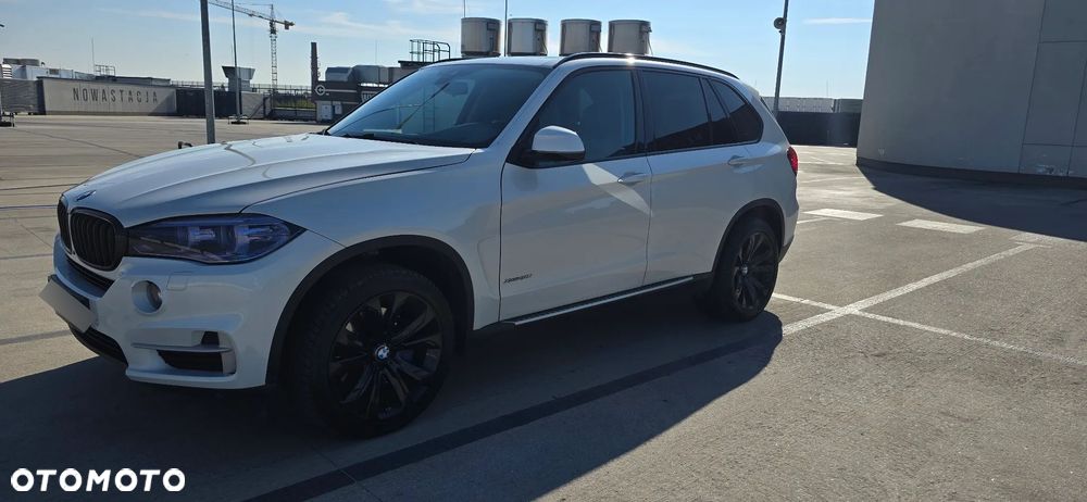 BMW X5 xDrive50i - 3