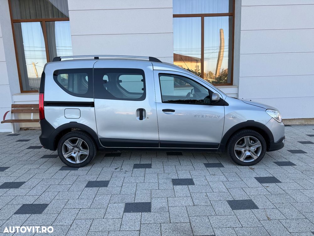 Dacia Dokker TCe 130 GPF Stepway - 11