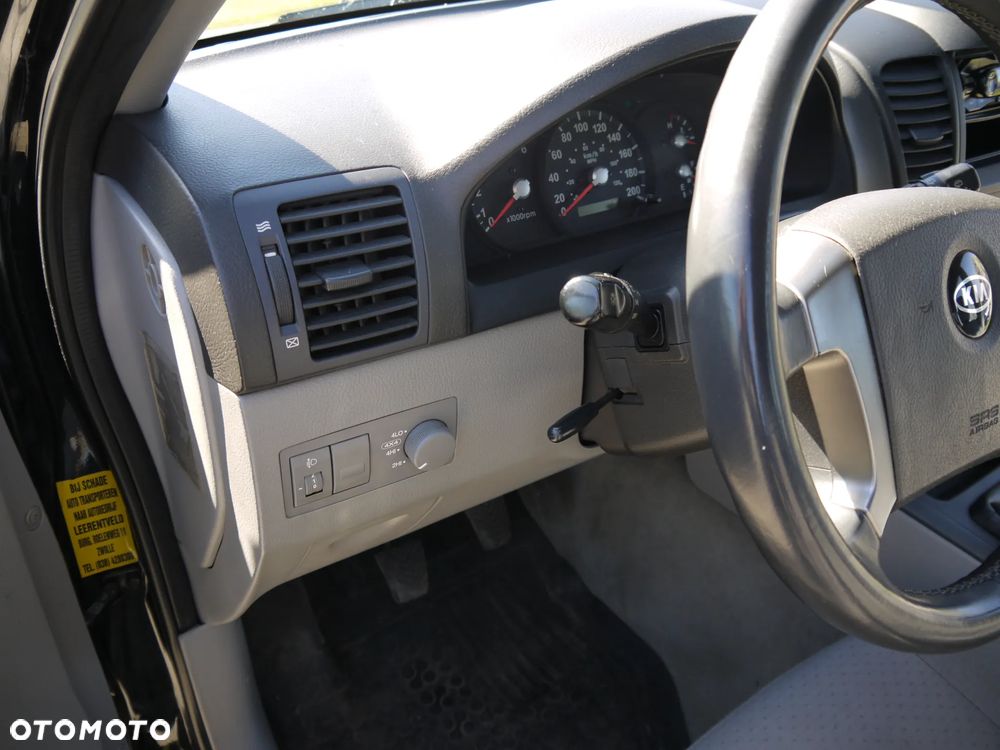Kia Sorento - 22