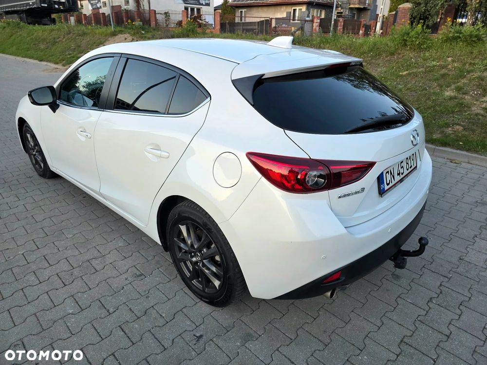 Mazda 3 - 4