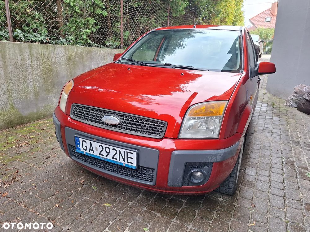 Ford Fusion 2006 photo 2