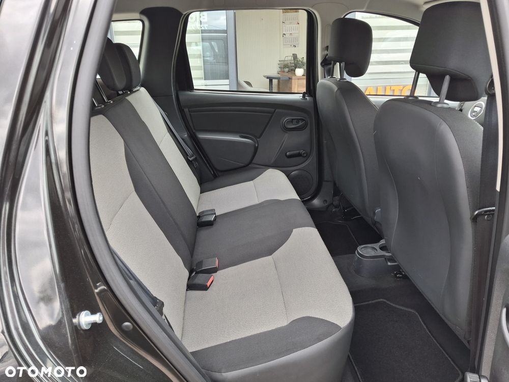 Dacia Duster dCi 90 FAP 4x2 Ambiance - 33