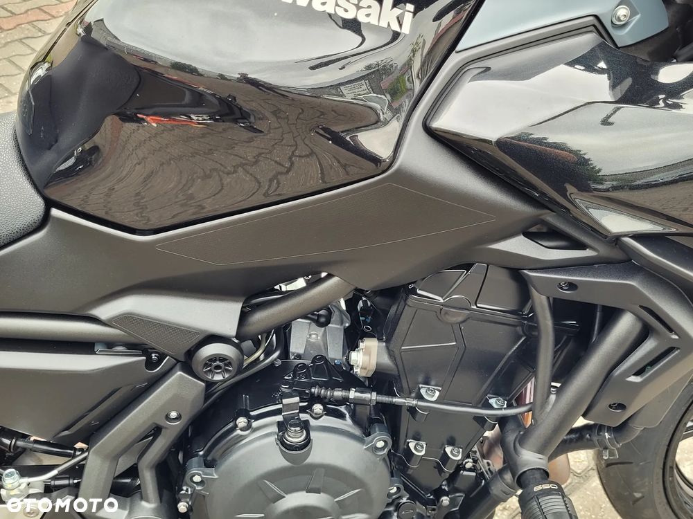 Kawasaki Z 650 - 25