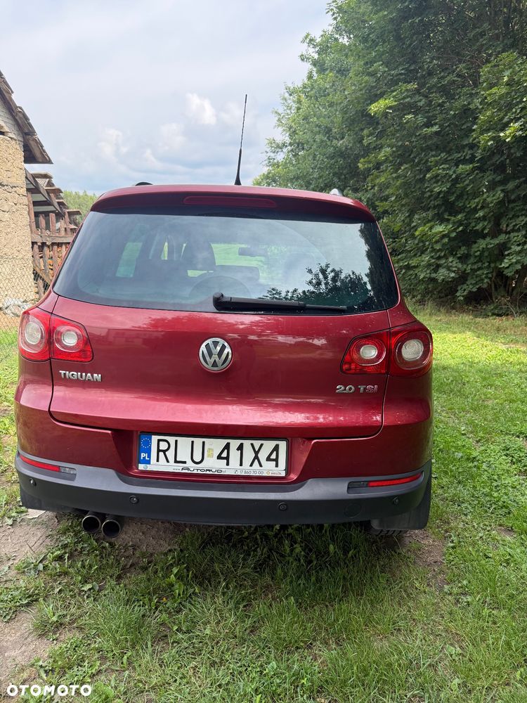Volkswagen Tiguan 2.0 TSI 4Mot Track DSG - 5