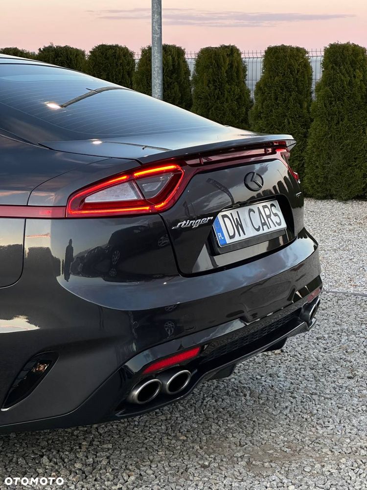 Kia Stinger - 22