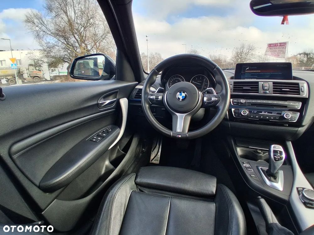 BMW Seria 1 120d xDrive M Sport Shadow - 12