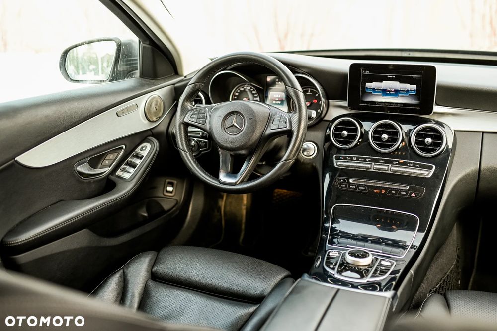 Mercedes-Benz Klasa C 180 (BlueTEC) d 7G-TRONIC - 24