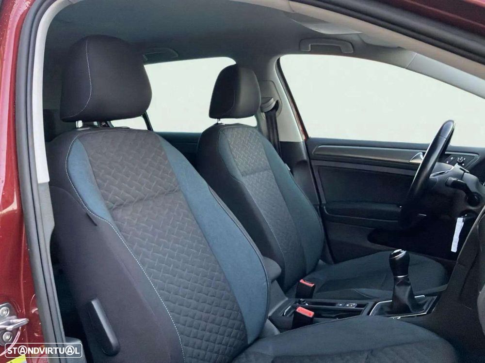 VW Golf 1.0 TSI Confortline - 14