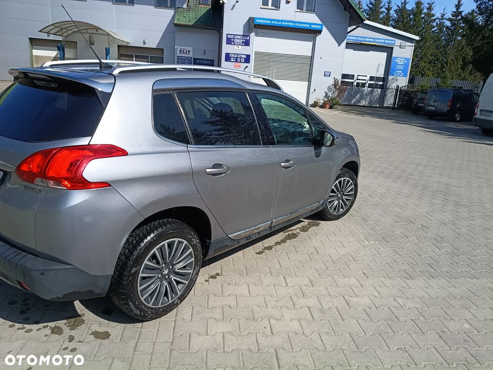 Peugeot 2008 1.6 VTi Allure - 8