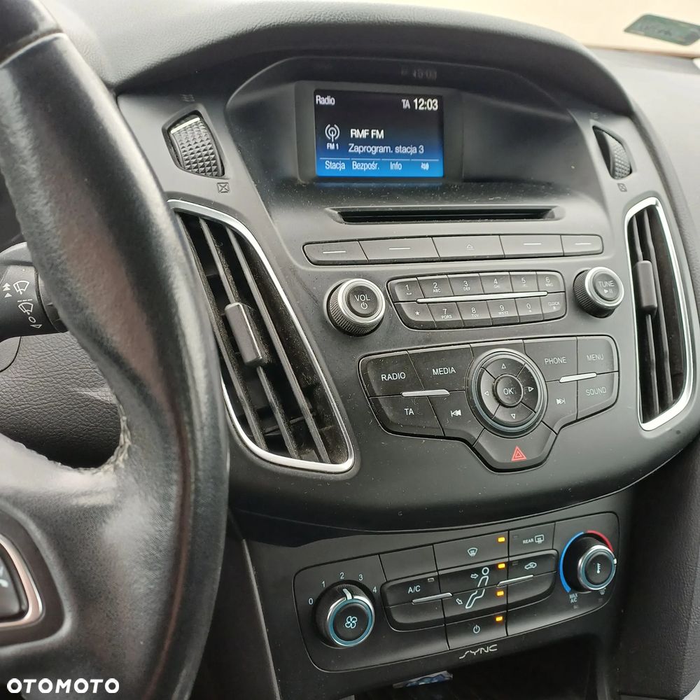 Ford Focus 1.5 TDCi Trend - 6