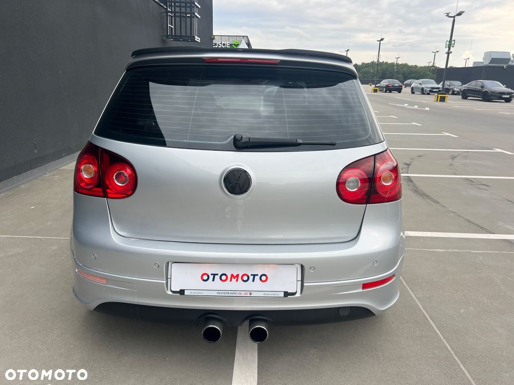 Volkswagen Golf V R32 DSG - 8