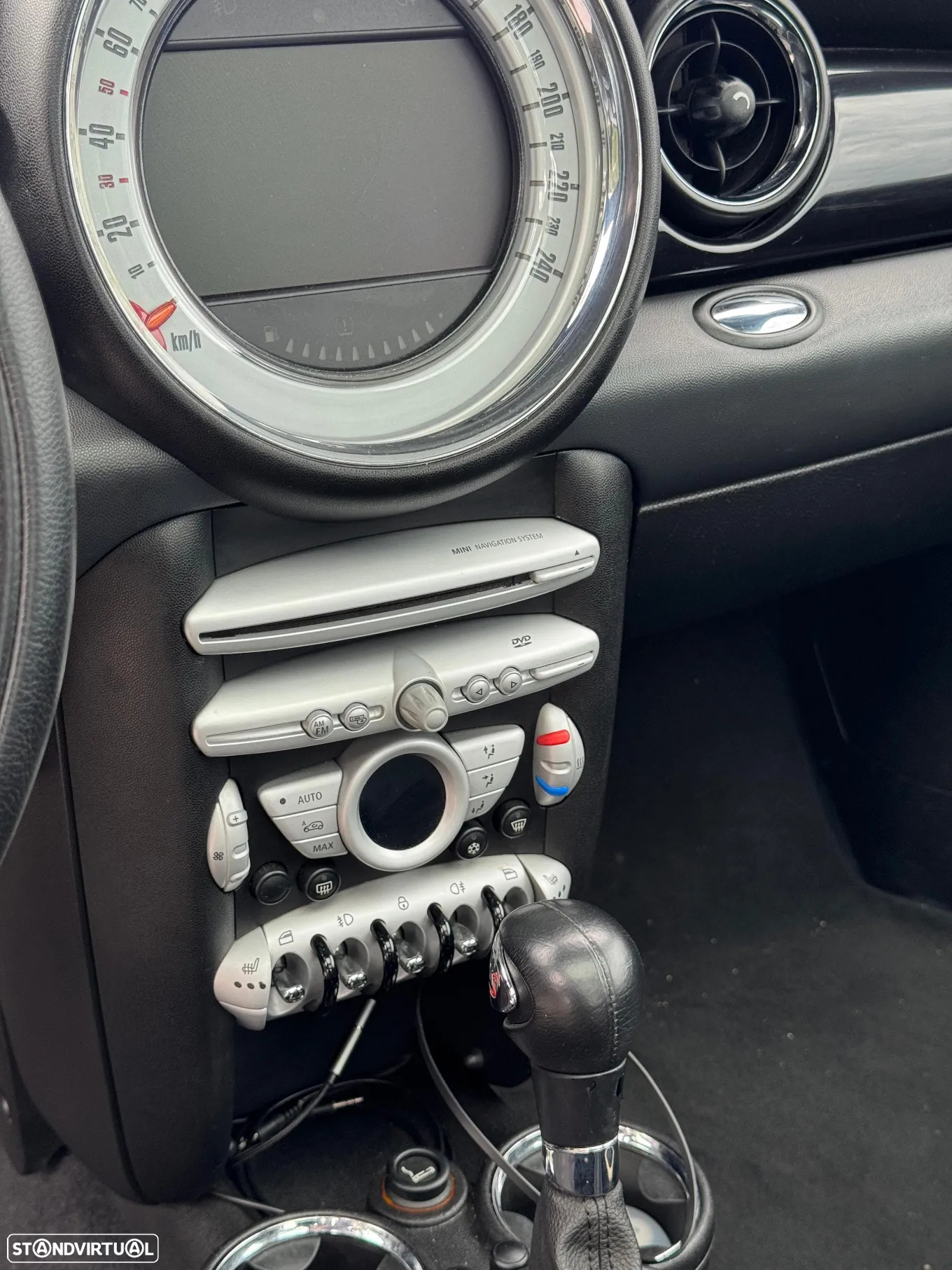 MINI 3 Portas Cooper S Aut. - 11