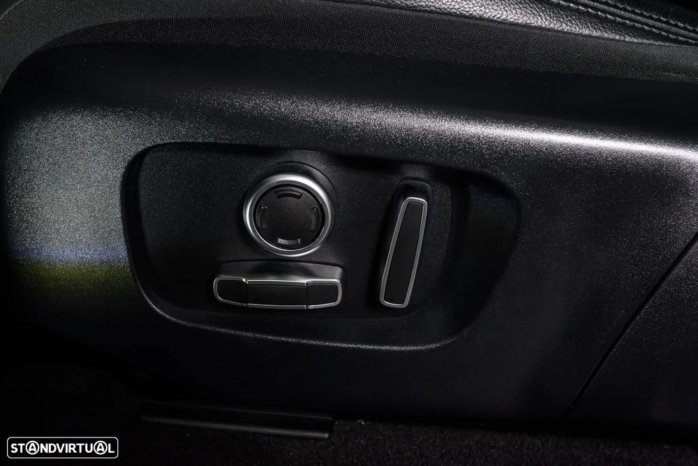 Land Rover Range Rover Evoque - 15