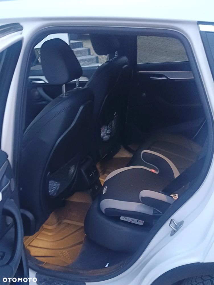 BMW X1 - 28