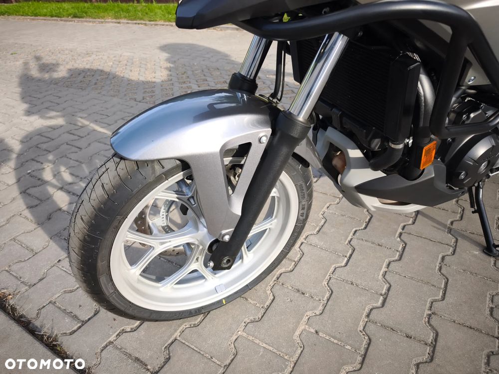 Honda NC - 33