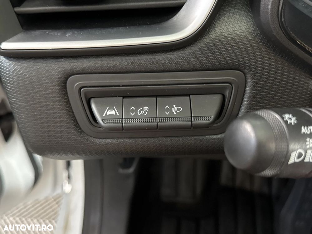 Renault Clio - 16