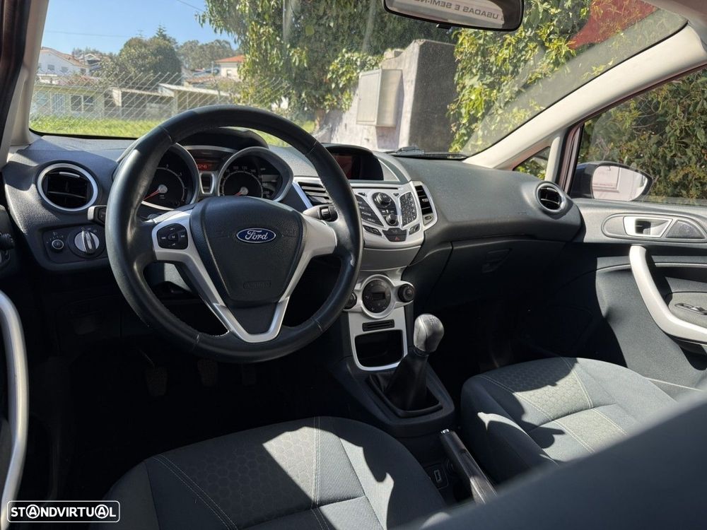 Ford Fiesta 1.25 Titanium - 8