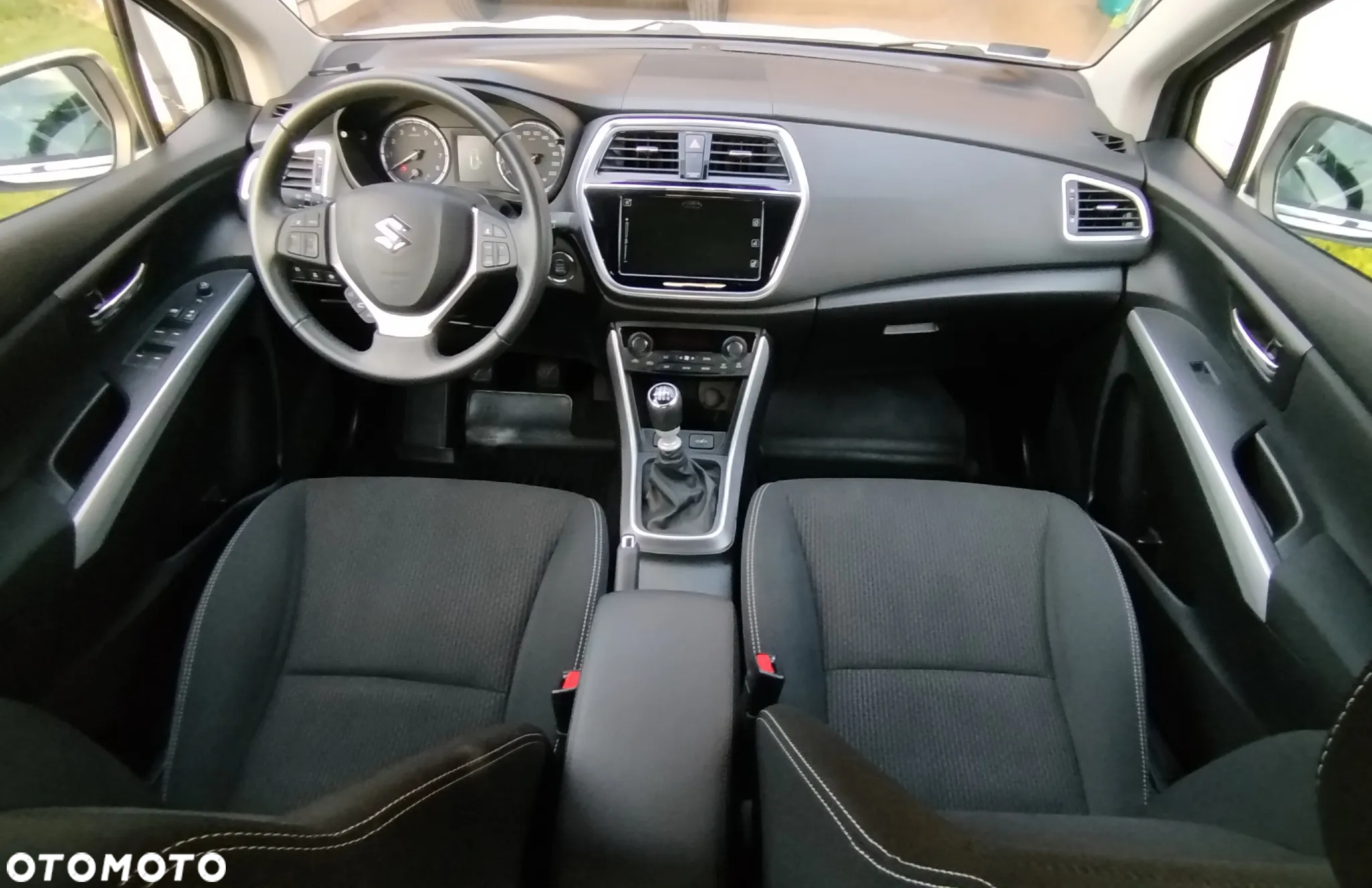 Suzuki SX4 - 10