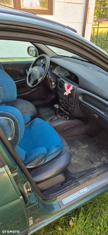Renault Megane - 5