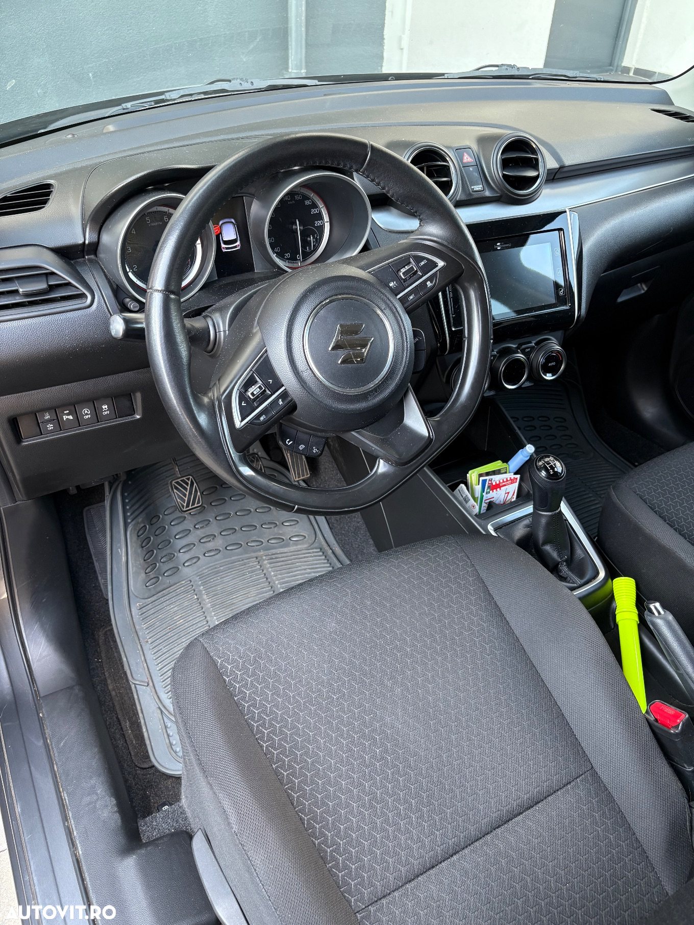 Suzuki Swift 1.2 Dualjet 12V MHEV Spirit - 5