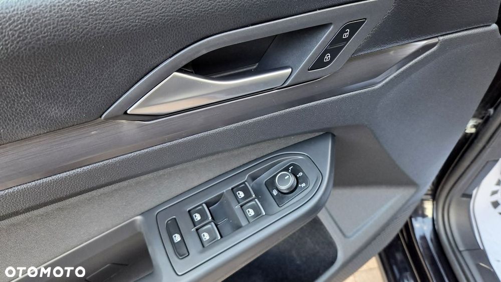 Volkswagen Golf 1.5 TSI EVO Style - 19